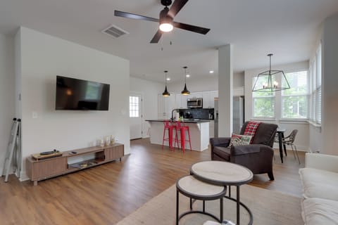 Fayetteville Vacation Rental | 2BR | 2.5BA | 1,200 Sq Ft