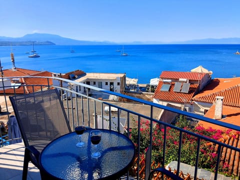 Panoramic Balcony with Outdoor Dining & Sea View