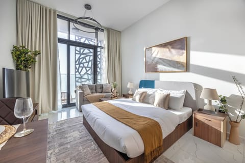 Apartment | In-room safe, iron/ironing board, WiFi (free)