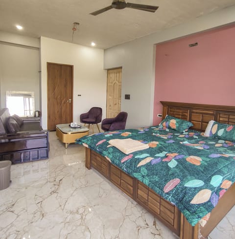 Standard Quadruple Room, Balcony, Mountain View | WiFi (free)
