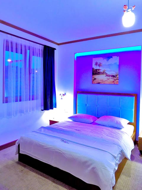 Standard Double Room | Premium bedding, pillowtop beds, minibar, in-room safe