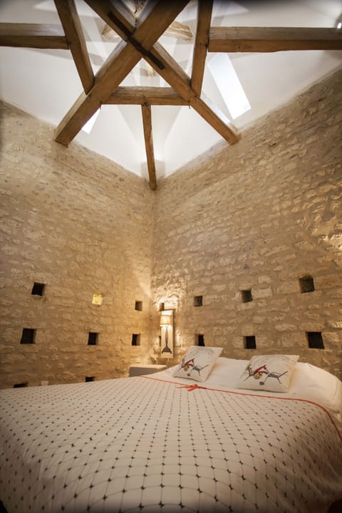 Premium Suite, Jetted Tub | Premium bedding, individually decorated, individually furnished