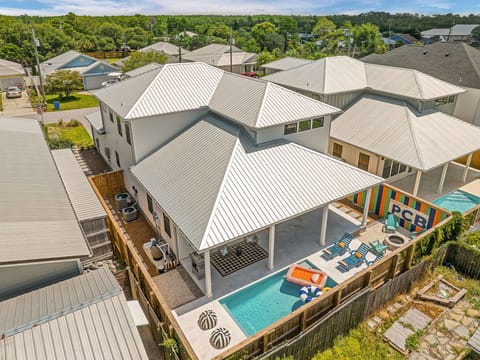 Modern coastal home with private plunge pool and spacious outdoor lounge