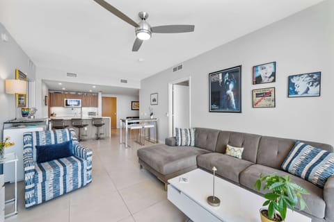 Coastal comfort awaits at Bayside Breeze