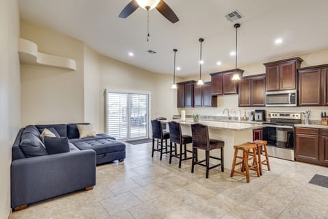 Lake Havasu City Vacation Rental | 3BR | 2BA | 1,500 Sq Ft | 1 Step to Enter