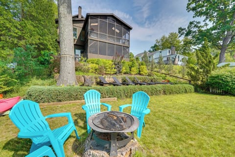 Queensbury Vacation Rental | 7BR | 4BA | 4,156 Sq Ft
