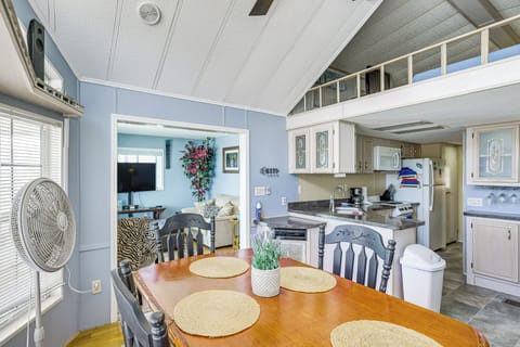 San Benito Vacation Rental | 3BR | 2BA | 925 Sq Ft