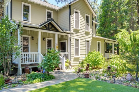 Tuolumne Vacation Rental | 4BR | 3BA | 2,500 Sq Ft