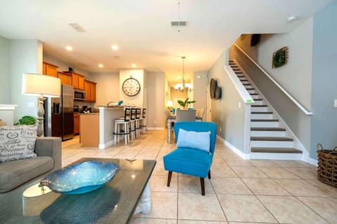 Townhome, Multiple Beds, Pool View (Golden Hours) | Living area