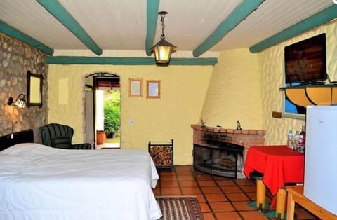 Double Room, Balcony, Garden View | WiFi (free)