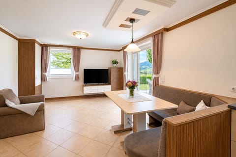 Apartment | Living room