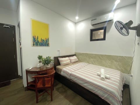 Standard Room | WiFi (free), bed sheets