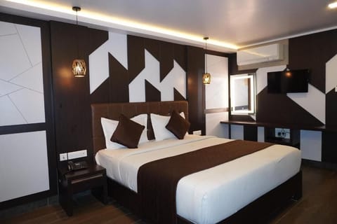 Family Suite | Iron/ironing board, WiFi (free)