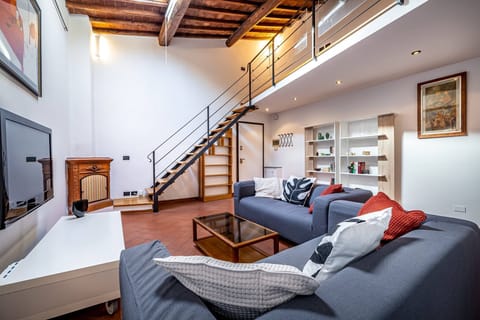 Apartment, 2 Bedrooms, 2 Bathrooms | Living room