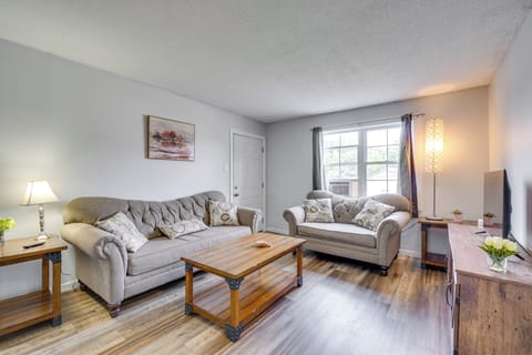 Apartment (2 Bedrooms) | Front of property