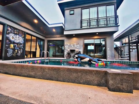 House, 4 Bedrooms, Accessible, Smoking | Pool | Outdoor pool