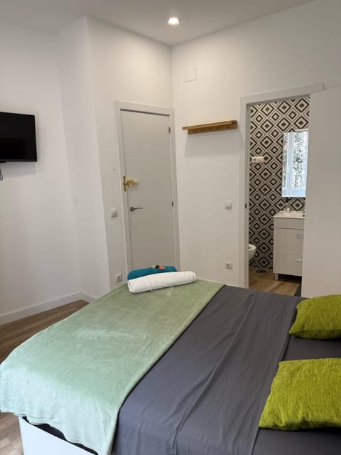 Basic Room, Courtyard View