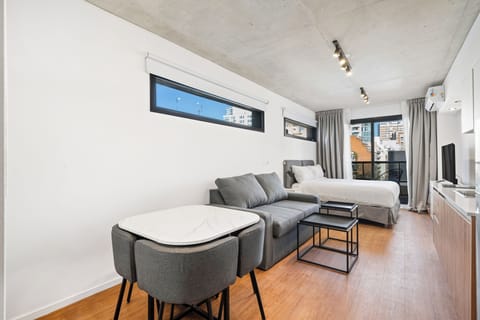 Studio | WiFi (free), bed sheets