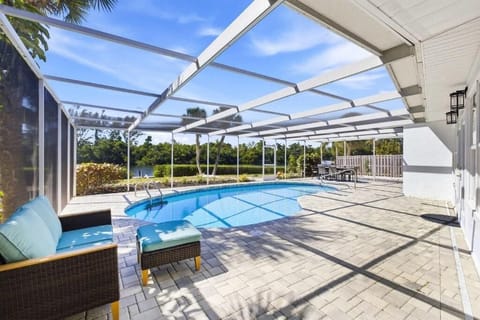 Family House, Patio | Pool | Outdoor pool