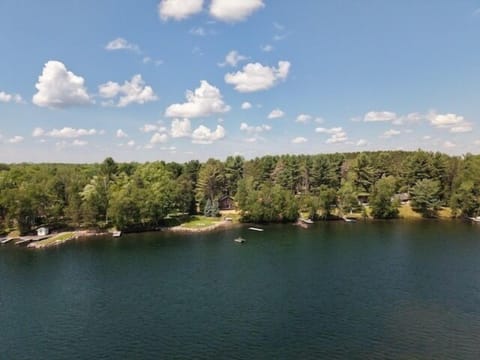 Lakefront Loon Lodge (597)