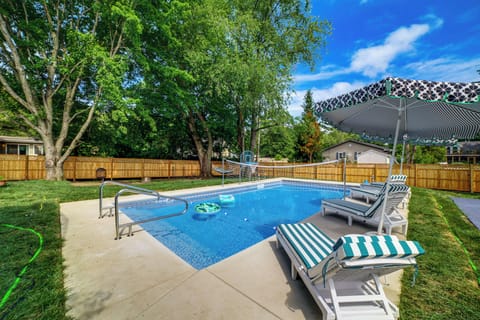 Michigan City Vacation Rental | 4BR | 2BA | 2,024 Sq Ft