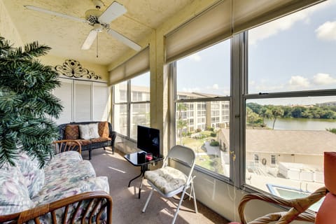 Bradenton Vacation Rental | 2BR | 1BA | 960 Sq Ft | Step-Free Access