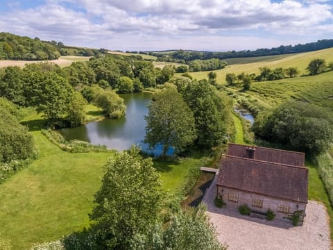 Relax and get away from it all at this peaceful lake side property