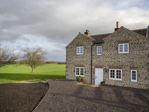 A beautiful cottage surrounded by endless country views