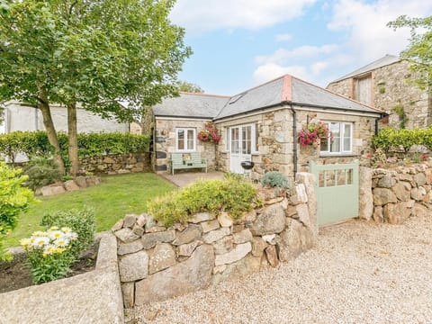 A very welcoming sight  for a great holiday in rural Cornwall