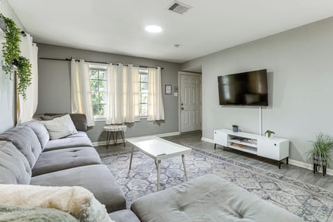 House (5 Bedrooms) | Front of property
