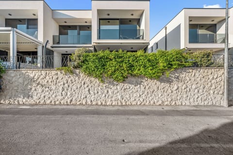 Standard Townhome, 2 Bedrooms, 2 Bathrooms (Pure Bliss Villa With Jacuzzi) | Exterior