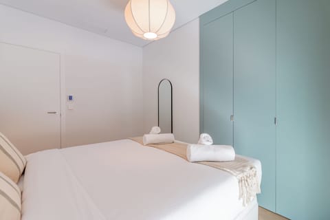 Exclusive Apartment | Soundproofing, iron/ironing board, WiFi (free)