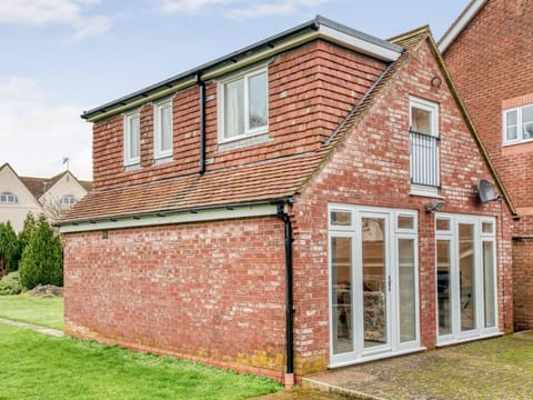 Contemporary detached property in a village location 