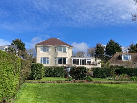 Looking towards the spacious detached house 