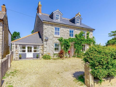 Characterful annexe on this beautiful country house, with plenty of walks from the doorstep