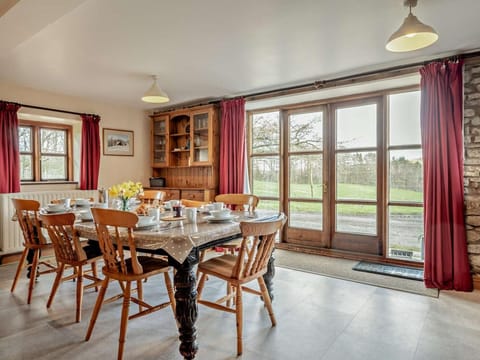 Enjoy lavish meals around the large dining table, watching the wildlife in the neighbouring fields