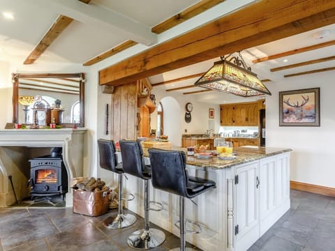 Styling kitchen/diner