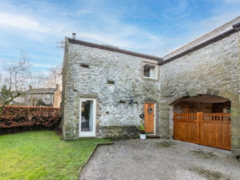 The cottage exterior
