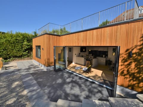 Looking towards the front of this contemporary property