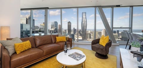 Floor to ceiling windows to capture views of Melbourne and Port Phillip Bay