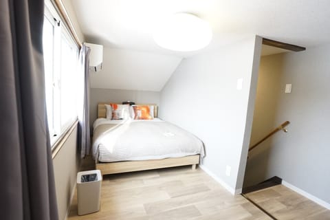 Basic House, 3 Bedrooms, Mountain View | WiFi (free)