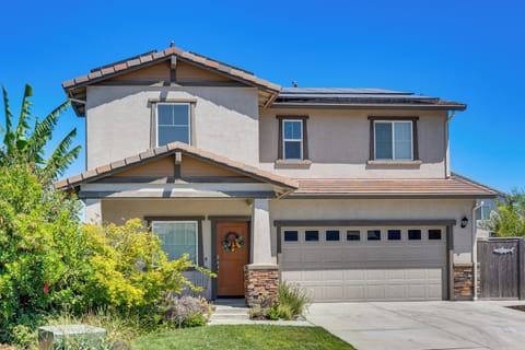 Stockton Vacation Rental | 5BR | 3BA | 2,161 Sq Ft