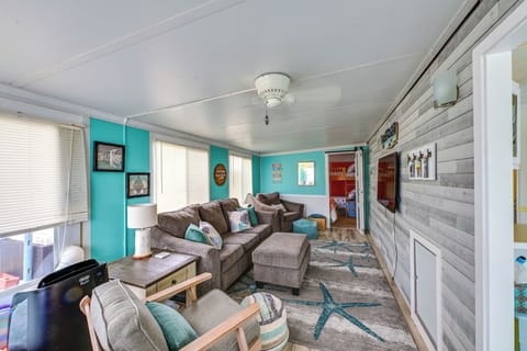 Ocean Pines Vacation Rental | 3BR | 1BA | 900 Sq Ft | 5 Steps to Enter