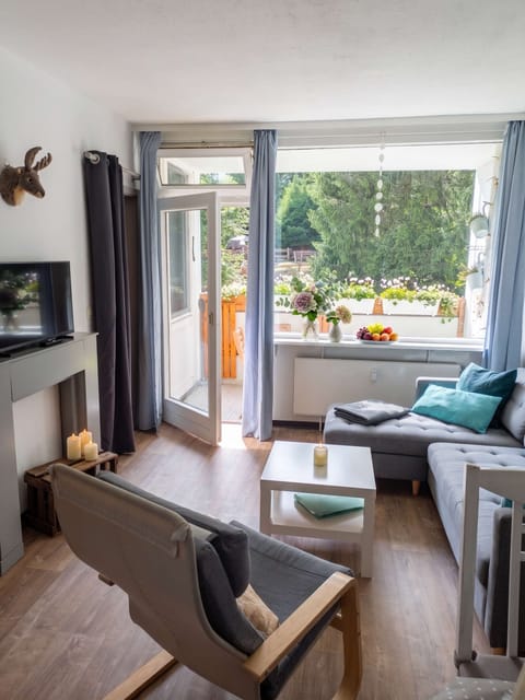 Wohn- Esszimmer mit Küche