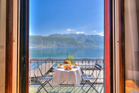 Lake View
