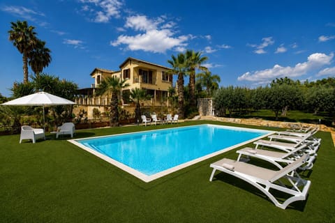 Autumn, Pool, Spring, Summer