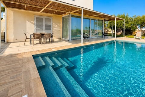 Autumn, Pool, Spring, Summer
