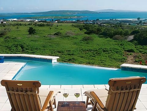 Deluxe Room, Garden View | Pool | Outdoor pool