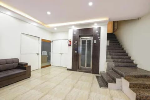 Elevator