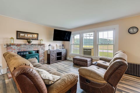 House (Multiple Bedrooms) | Interior